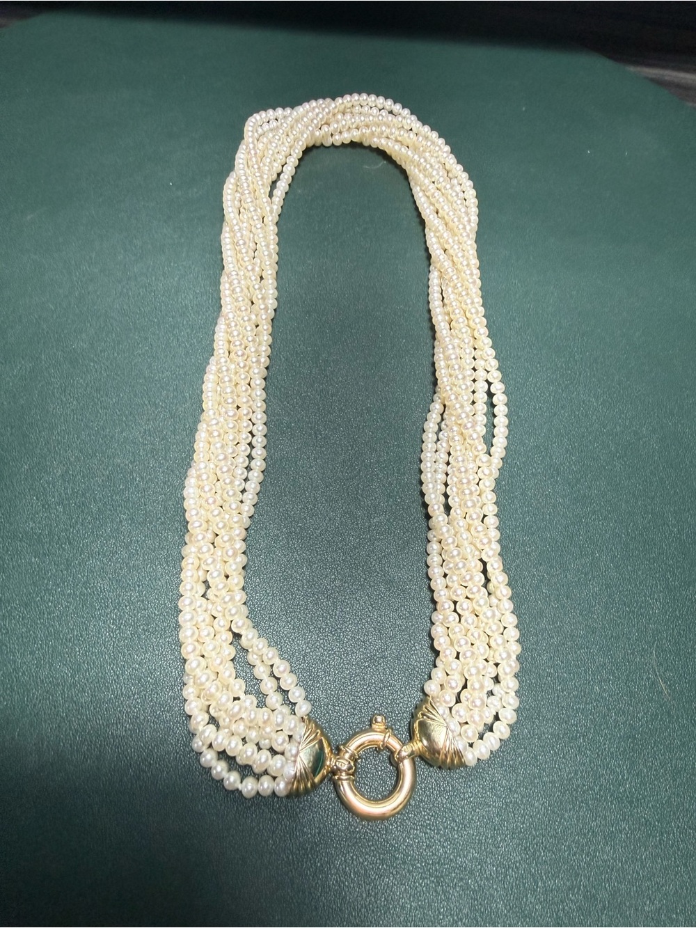 14KT Gold and Natural Pearl 19in 8 3.8mmStrandTwistorUntwist Necklace Huge Clasp